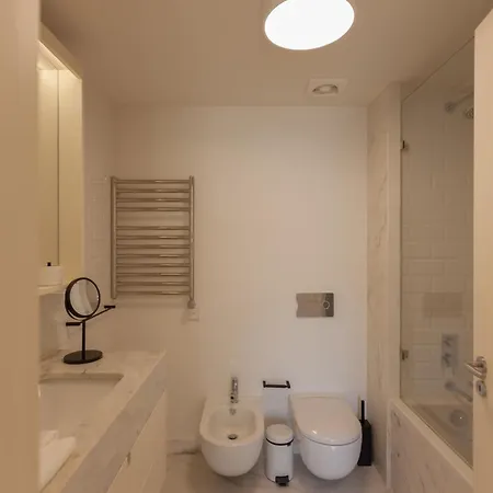 דירה Flh Praca Comercio Stylish With Balcony ליסבון
