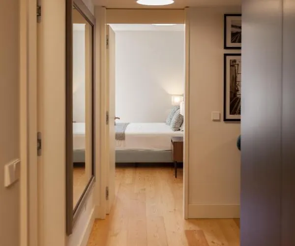 Flh Praca Comercio Stylish With Balcony Lisboa