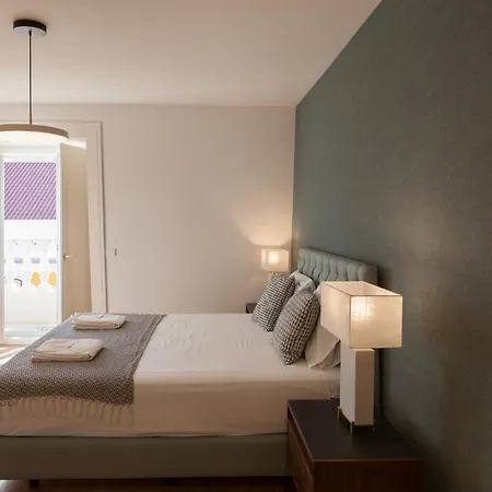 Flh Praca Comercio Stylish With Balcony Apartment Lissabon